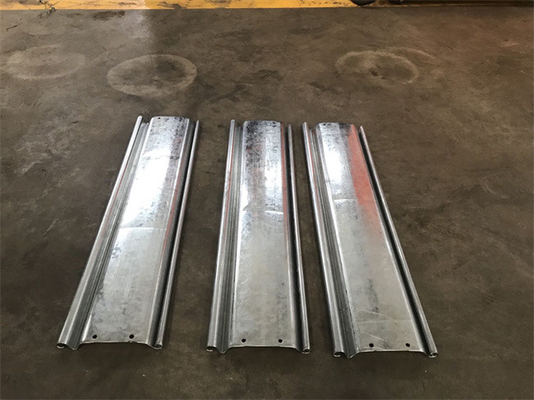 অ্যালুমিনিয়াম শাটার ডোর রোলিং মেশিন 380V 50Hz হাই গ্রেড নং 45 নকল