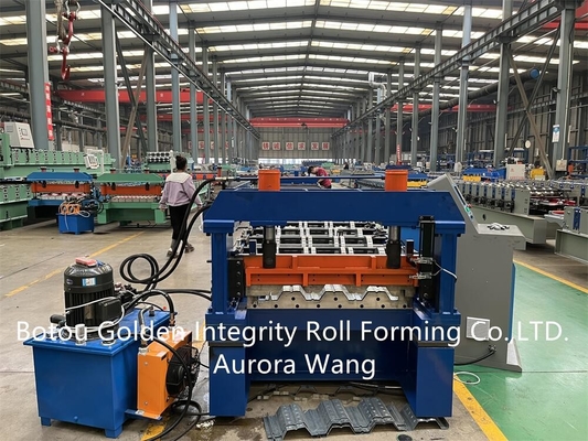 PPGI/PPGL ডেক ফ্লোর রোল ফর্মিং মেশিন 750 মিমি কার্যকরী প্রস্থ